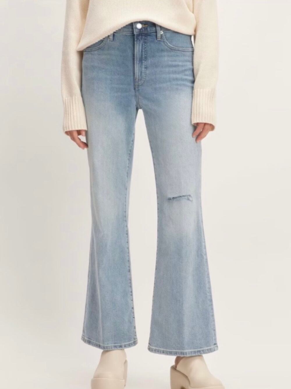 NWT Everlane The High Rise Flare Jeans Size 28 Regular